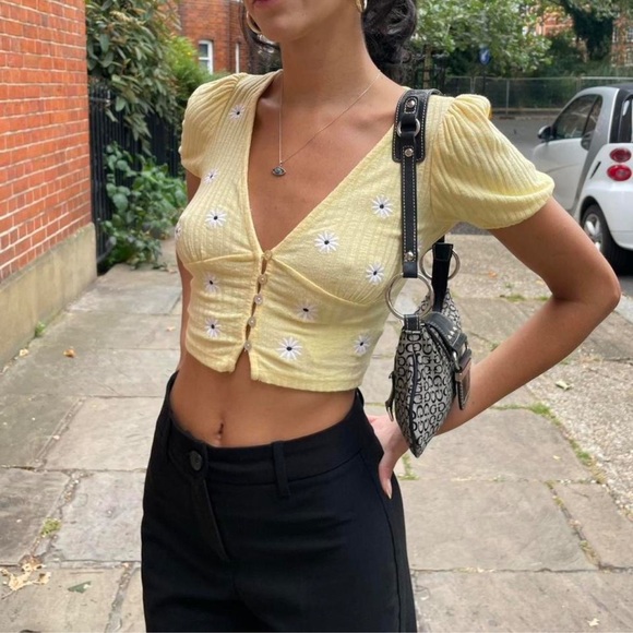 Bershka Pink Ribbed Crop Blouse - Picture 3 of 5